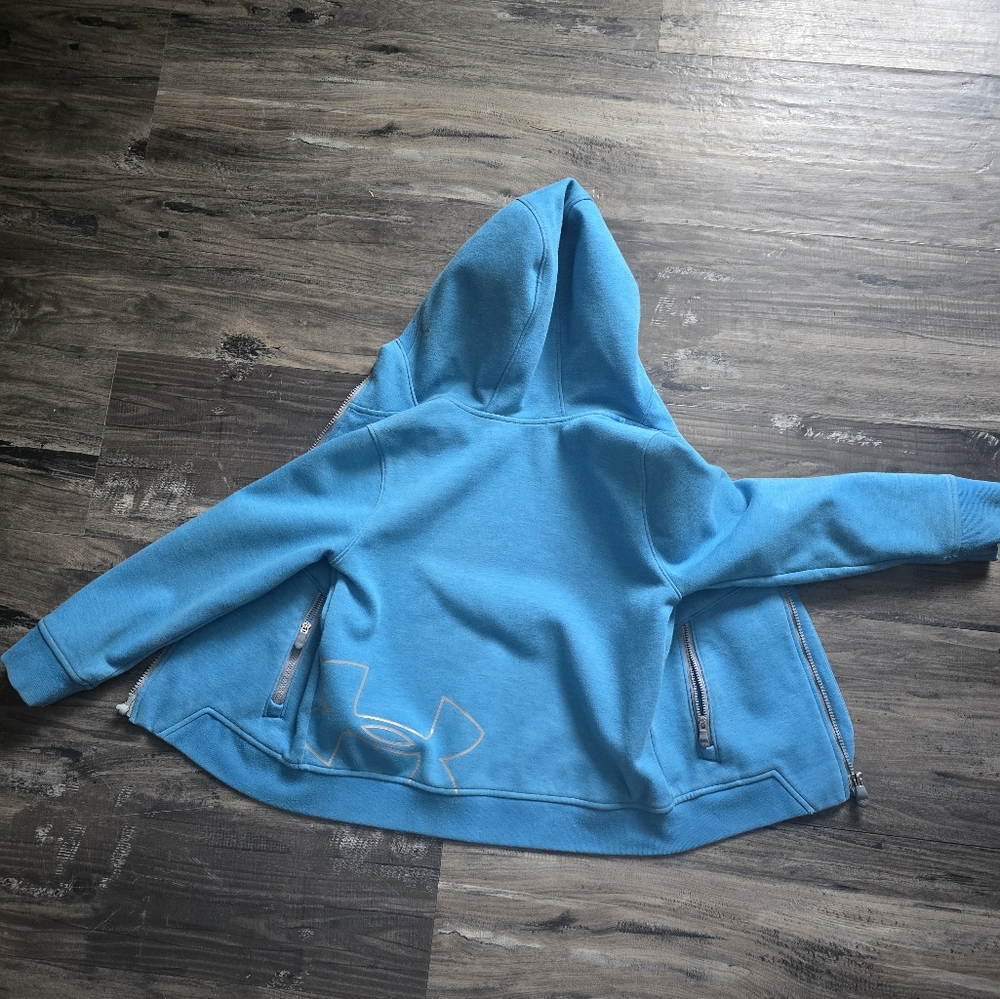 Under armor light weight jacket - Picture 3 of 3